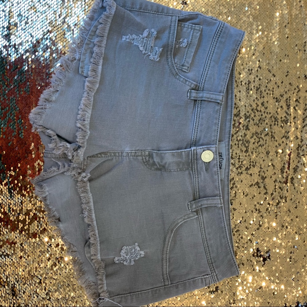 Refuge Shorts